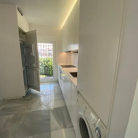 Apartment Tarifa Especial, Sin Aglomeraciones En Piscina Y Playa, Cerca De Puerto Banus *