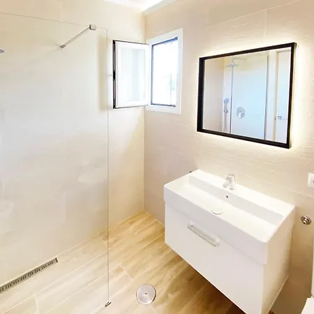 Tarifa Especial, Sin Aglomeraciones En Piscina Y Playa, Cerca De Puerto Banus * Estepona