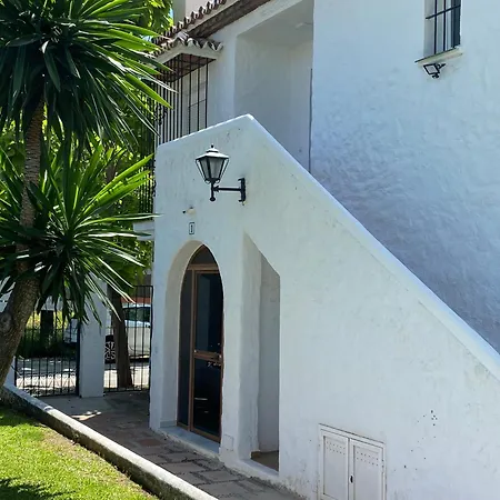 Tarifa Especial, Sin Aglomeraciones En Piscina Y Playa, Cerca De Puerto Banus Apartment *